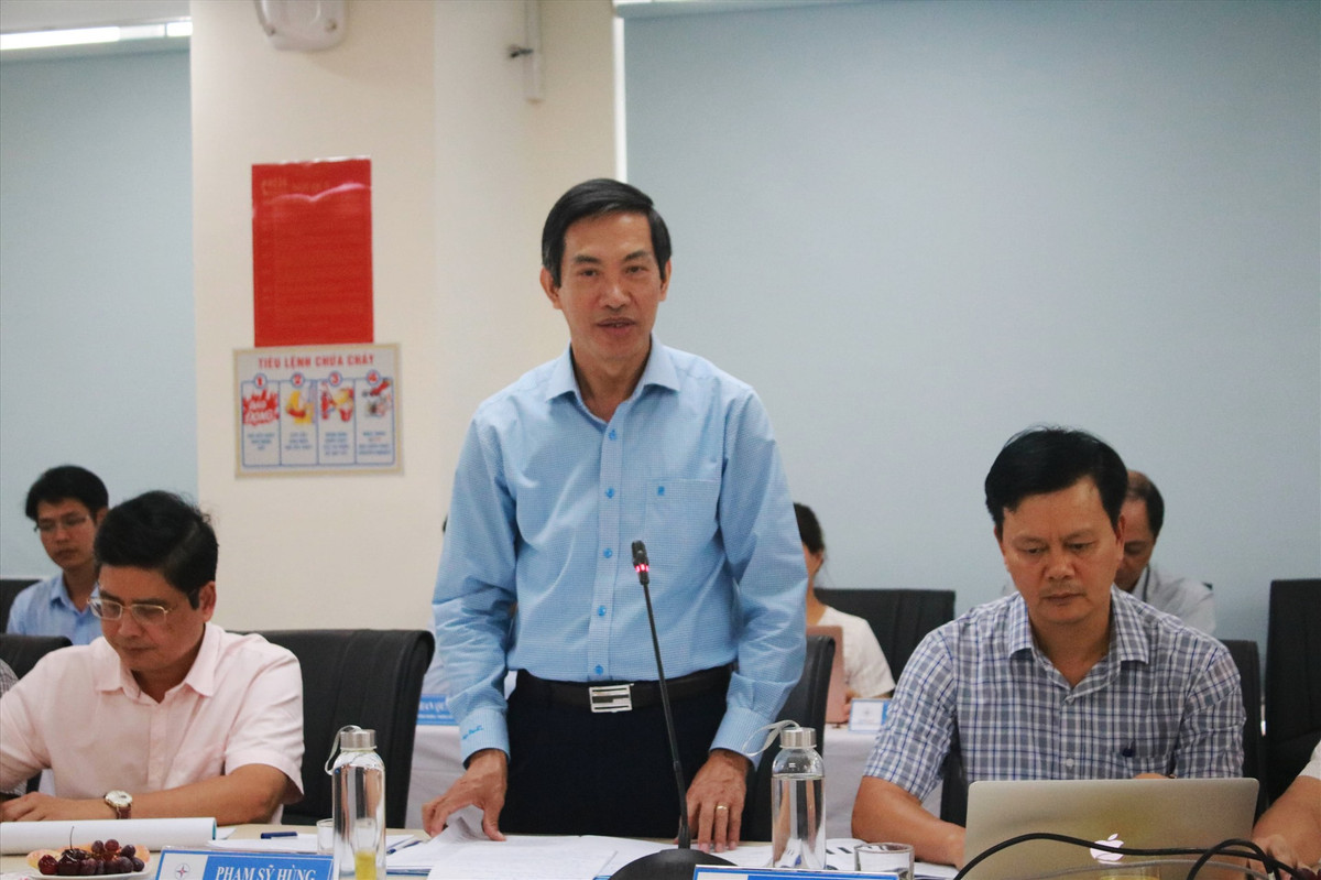 Hoa don tien dien tang “soc“: So suat o mot so ca nhan