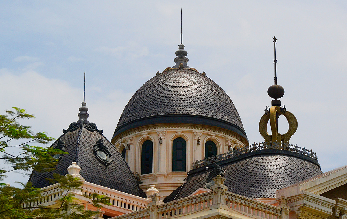 Làm toát lên vẻ sang trọng và đài các của công trình.