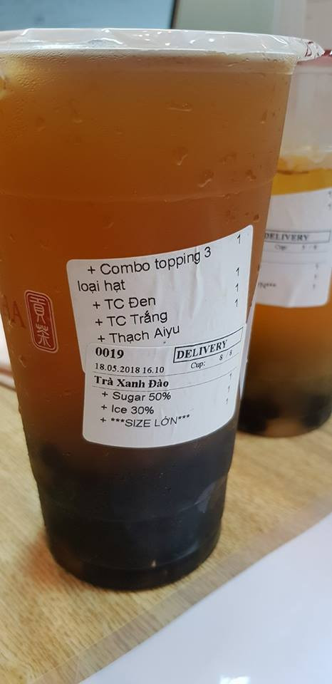 Cốc trà sữa mua tại cửa hàng trà sữa Gong Cha. Ảnh: Facebook Lam Herry.