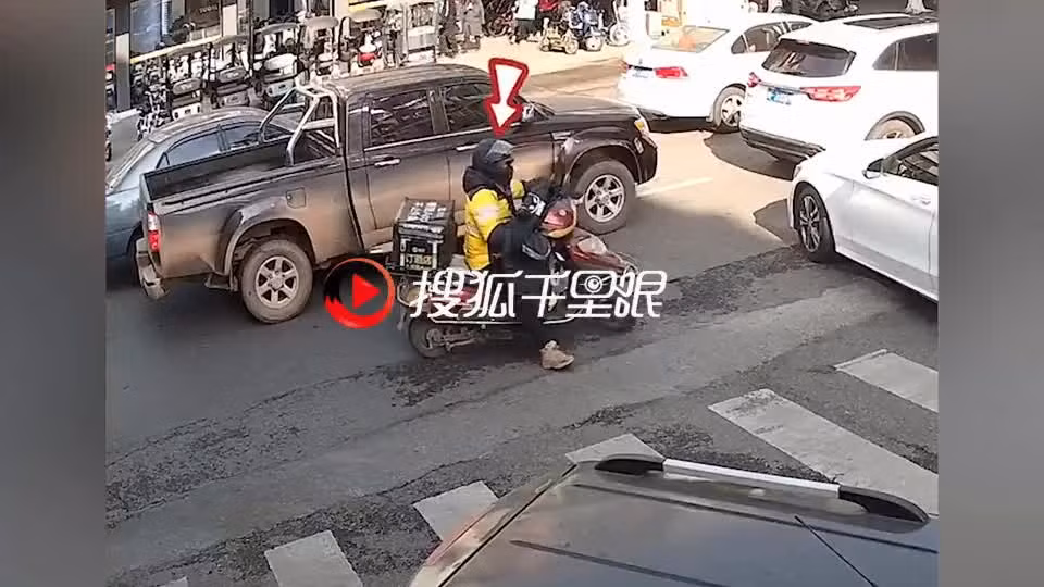 Tai xe nham chan ga, tong trung nam thanh nien giao hang