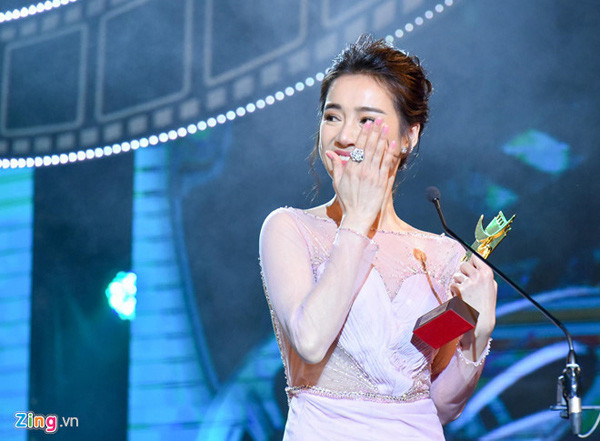 Nhã Phương cưới Trường Giang điểm 10 sự nghiệp lẫn tình cảm - Hình 2 Nha Phuong cuoi Truong Giang diem 10 su nghiep lan tinh cam-Hinh-2