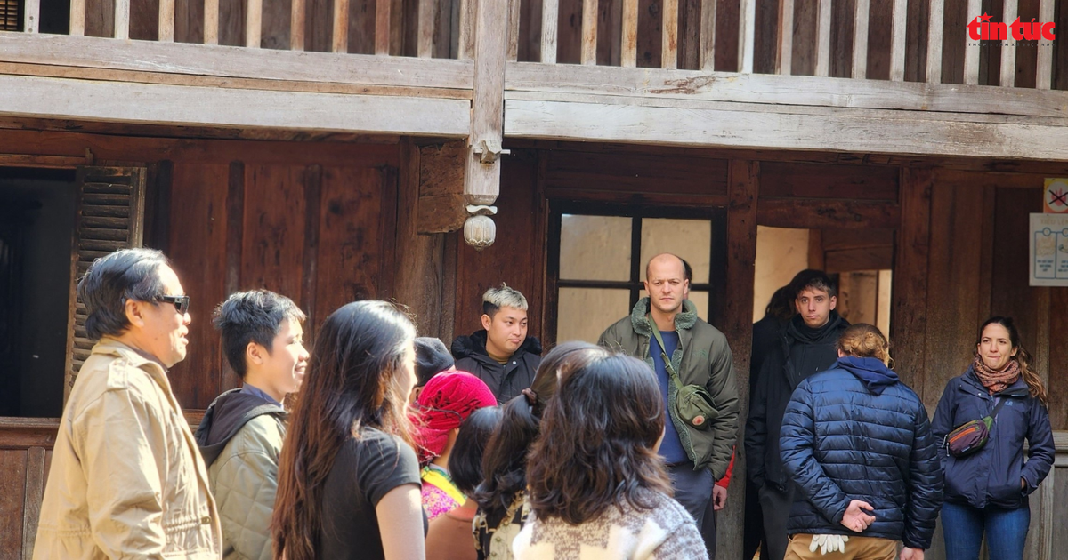 Ve dep tram mac noi dinh thu ho Vuong thu hut du khach-Hinh-10