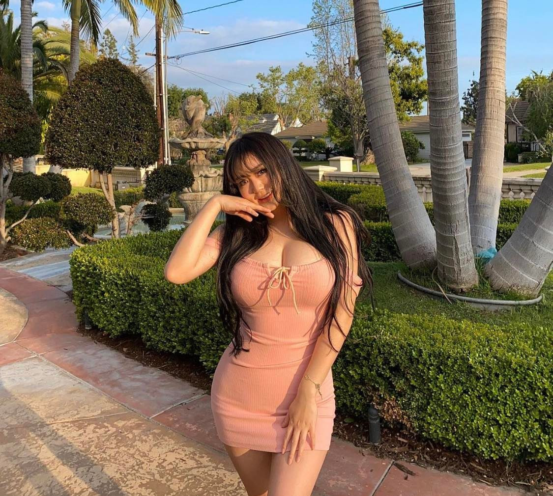 “Nang beo Trung Quoc” me trang phuc ton ve ngoai mo mang-Hinh-3