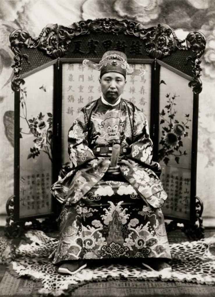 Chân dung quan đại thần Vi Văn Định. Ông Vi Văn Định (1880 – 1975) là người dân tộc Tày, Tổng đốc tỉnh Lạng Sơn, thành viên Hội đồng Cơ Mật và Thuộc địa Bắc Kỳ. Ảnh tư liệu.
