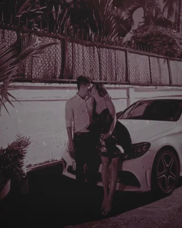 Chong cu Nhat Kim Anh khoe ban gai moi?