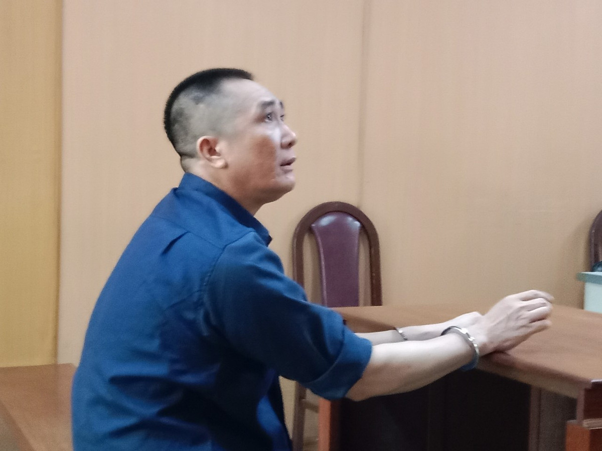 Dua nhieu phu nu vao trong, bi cao noi do toi dep trai!