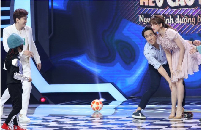 Tran Thanh bi loai khoi gameshow, nha san xuat noi gi?