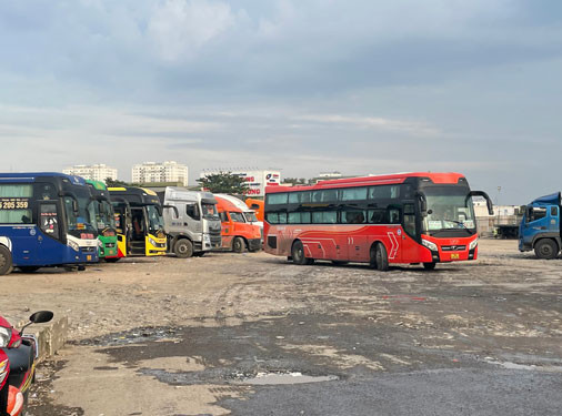 Vé xe Tết bắt đầu nóng - Hình 3 Ve xe Tet bat dau nong-Hinh-3