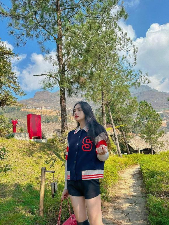 Trong khoảng thời gian 2 năm ấy, Hương Giang và Matt Liu khiến cư dân mạng thích thú khi liên tục đăng tải những khung hình với khoảnh khắc tình tứ, ngọt ngào. Tuy nhiên, cả 2 lại quyết định chia tay trong sự ngỡ ngàng của khán giả. Thời gian gần đây, Hương Giang cũng vướng nghi vấn có tình mới nhưng đã đính chính và phủ nhận.