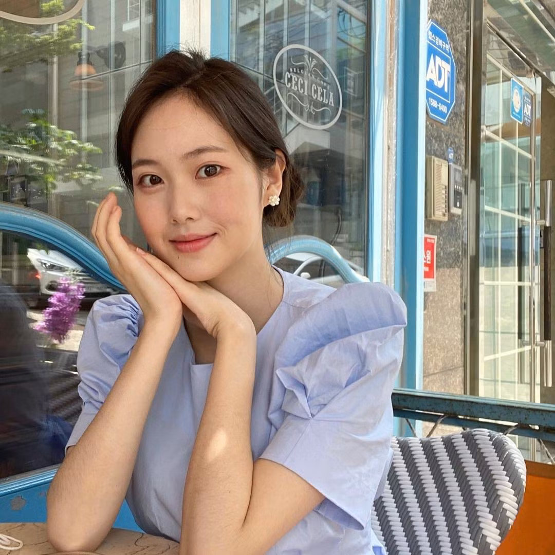 Tang lễ của Lee Yeon Je diễn ra tại Bệnh viện Severance ở Sincho, Seoul lúc 9h ngày 25/6.