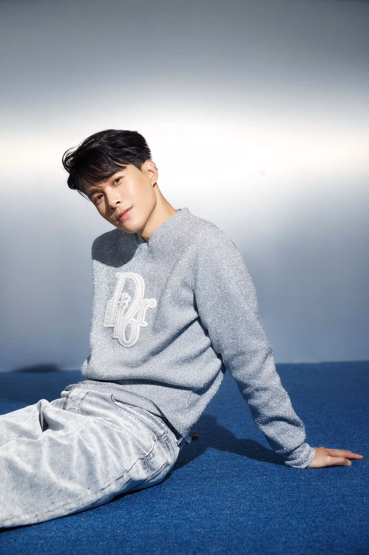 Anh Tú đẹp trai như sao Hàn.