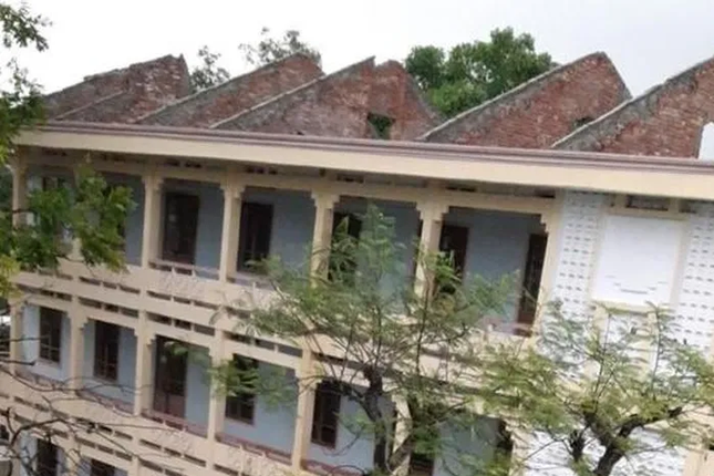 Nghe An: Loc xoay lam hai nguoi bi thuong, sap hang tram ngoi nha-Hinh-3