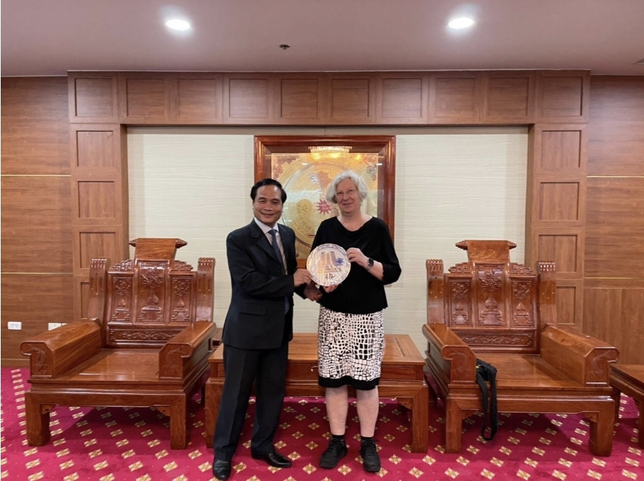 Lanh dao LHHVN tiep Truong dai dien to chuc BftW chao ket thuc nhiem ky