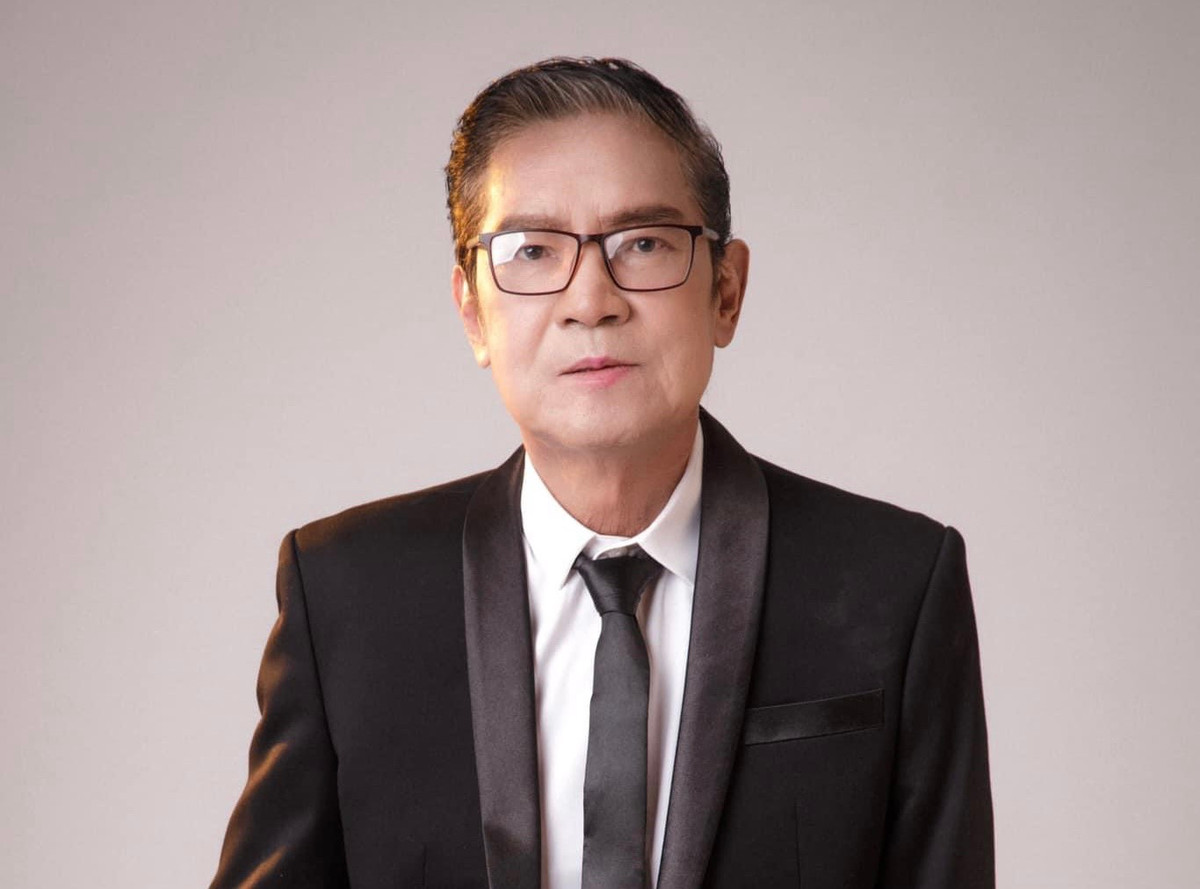 Ca si, dong nghiep thuong tiec nhac si Quoc Dung