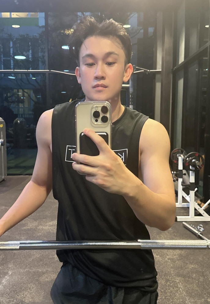 Dương Triệu Vũ chán nản vì phải thường xuyên ra vào bệnh viện.