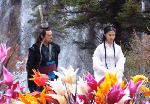 Ke tieu nhan nhat trong Than dieu dai hiep cua Kim Dung la ai?