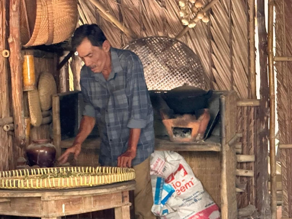 Cong dong mang day song viec Thuong Tin di lang thang luc nua dem-Hinh-3