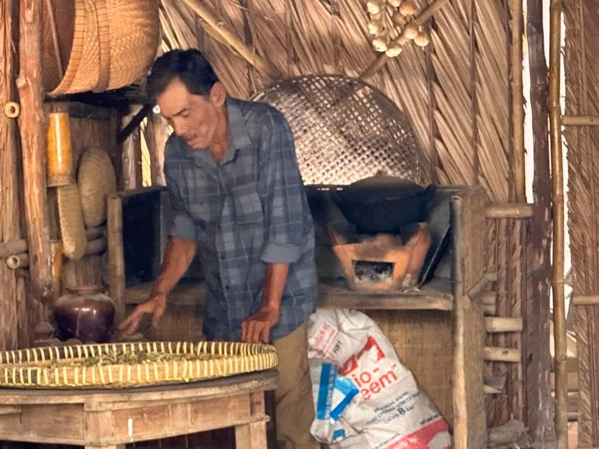 Cong dong mang day song viec Thuong Tin di lang thang luc nua dem-Hinh-3