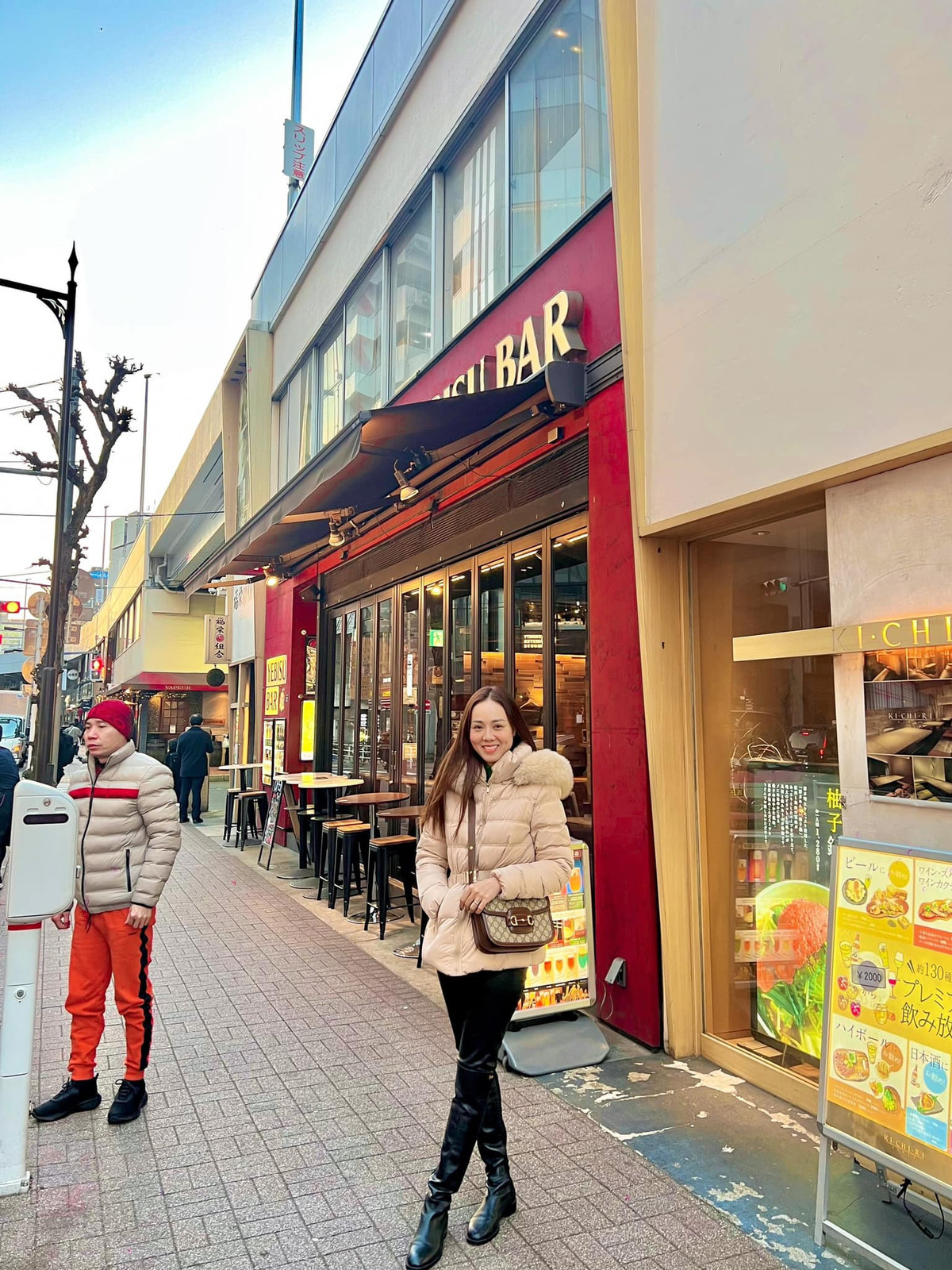 Vo tiep tuc dua NSND Cong Ly sang Nhat Ban chua benh-Hinh-2