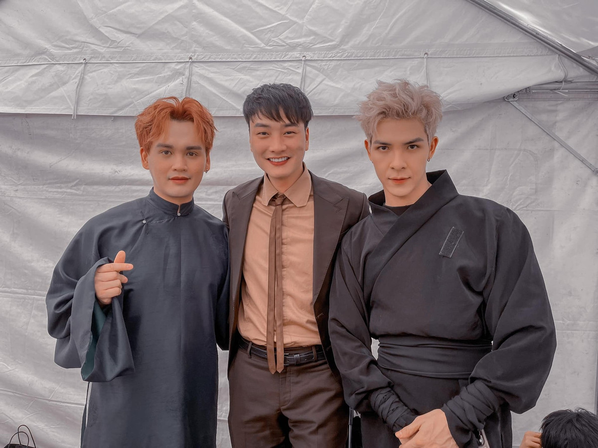 Khan gia nghen ngao khi gap NSND Cong Ly sang Nhat chua benh-Hinh-4