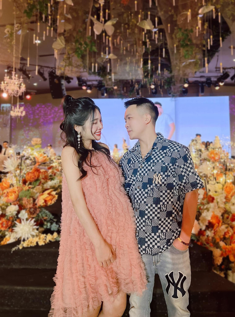 Thuy Dung - 9x tu bo cong viec van phong de kinh doanh online-Hinh-4