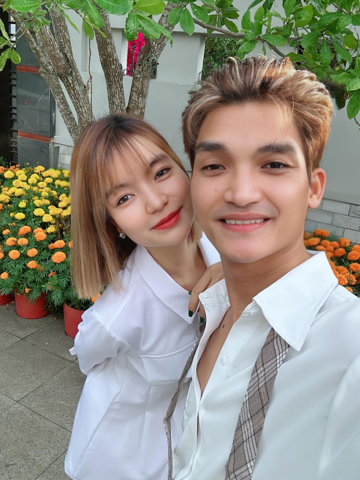 MC Mai Ngoc goi cam, Mac Van Khoa tinh cam ben vo-Hinh-2