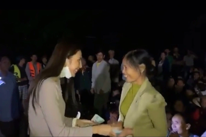 Dia phuong noi gi vu Thuy Tien 