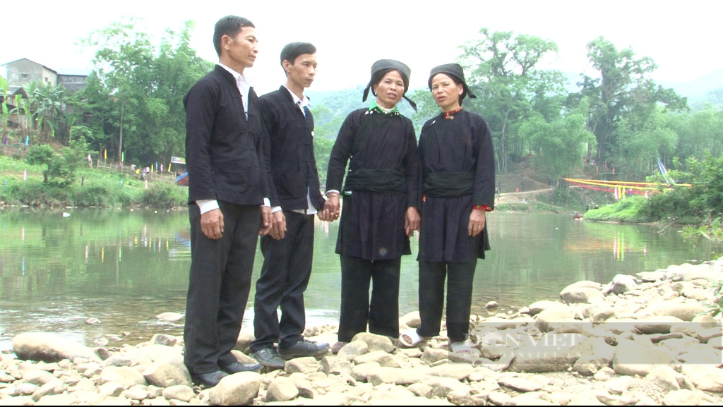 Le hoi Phai Lua tho than ran- net van hoa cua ba con Binh Gia-Hinh-3