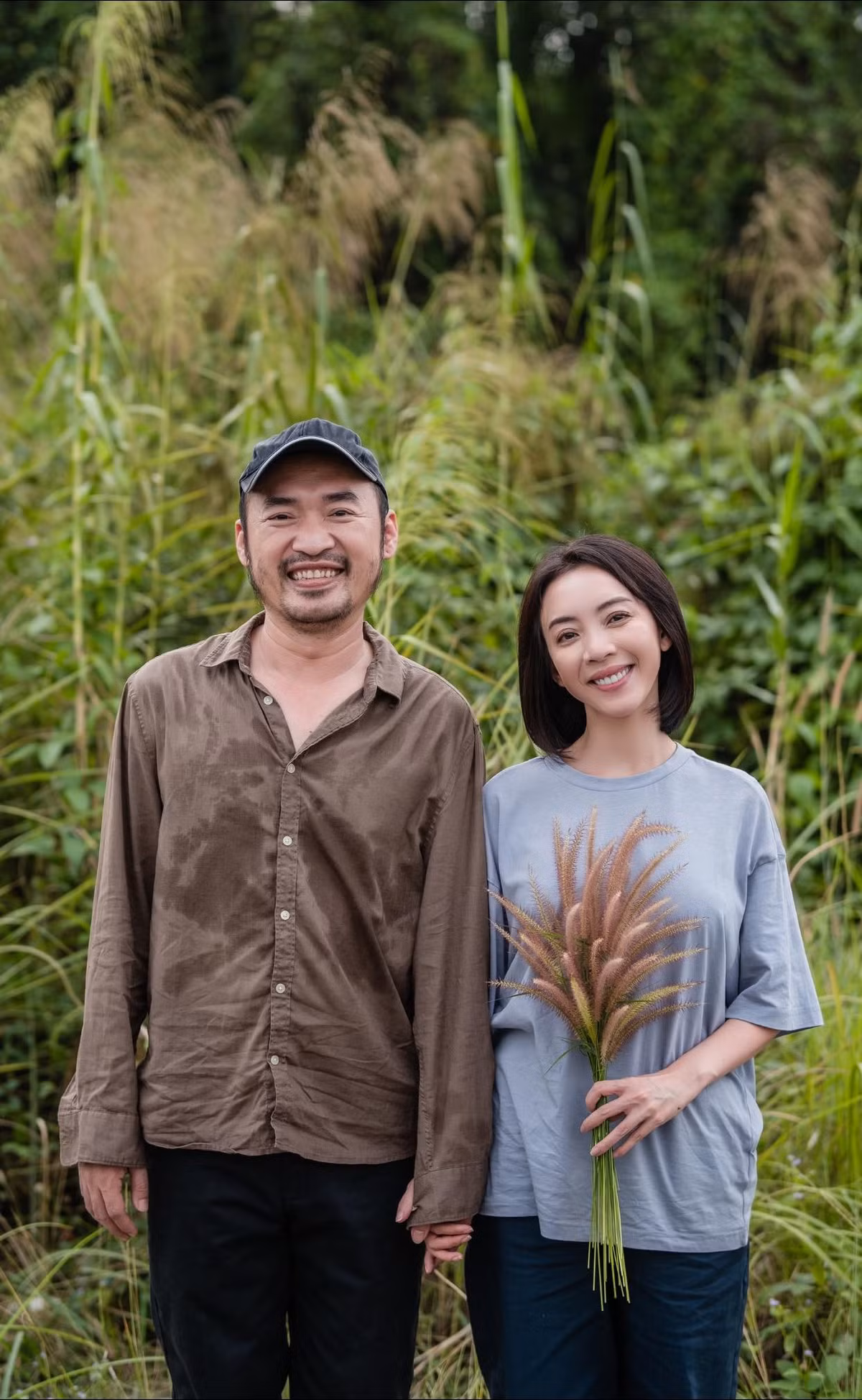 Huong Giang khang dinh doc than, Thao Van vui ve ben Cong Ly-Hinh-8