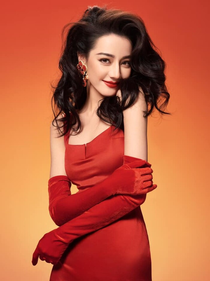 Dich Le Nhiet Ba len tieng ve nghi van mang thai