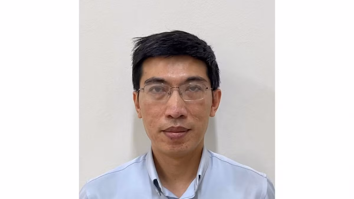 Bi can Nguyen Quang Linh khai gi vu “chuyen bay giai cuu“?