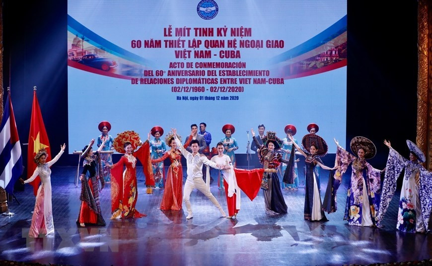 Míttinh kỷ niệm 60 năm Ngày thiết lập quan hệ ngoại giao Việt Nam - Cuba (02/12/1960-02/12/2020) tại Hà Nội. (Ảnh: Dương Giang/TTXVN).