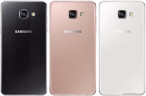  3. Samsung Galaxy A5 2016 (8,99 triệu đồng). Dung lượng pin: 2.900 mAh, công nghệ sạc nhanh Quick Charge 2.0, sạc đầy 60% trong 30 phút.