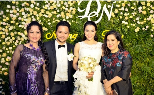 Vẻ đẹp quyền lực của mẹ chồng diễn viên Trang Nhung ảnh 2