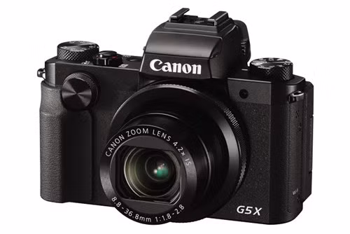 Canon: Máy ảnh Canon Powershot G5 X. Được trang bị ống ngắm EVF với độ nét cao và màn hình điều khiển LCD cảm ứng xoay lật, G5 X chính là chiếc máy ảnh du lịch cao cấp cho bạn tận hưởng sự tự do với mọi phong cách chụp hình. Với cảm biến hình ảnh 20,2 megapixel 1,0 inch, bộ xử lý DIGIC 6, khẩu độ f/1.8-2.8 và ống zoom 4.2x, chiếc máy ảnh này đã đánh bật mọi máy ảnh smartphone về mặt chất lượng hình ảnh. Giá bán: 17,9 triệu đồng 