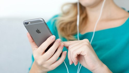 Vậy không biết, tính đến thời điểm này bạn đã tự khám phá ra được bao nhiêu tính năng của tai nghe iPhone?