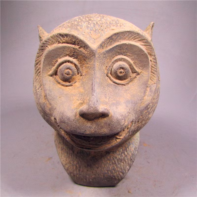 Tượng đầu khỉ có từ thế kỷ 18 của Trung Quốc.