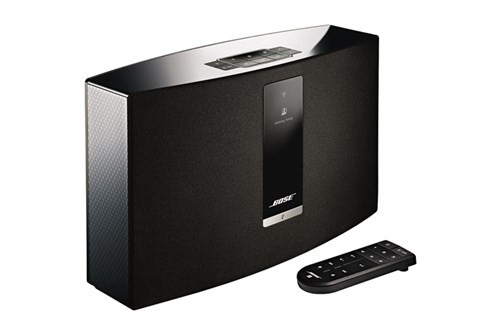  Bose: Loa không dây SoundTouch 20 Series III. Phù hợp cho những căn phòng lớn hơn nhờ chất âm to, rõ ràng, SoundTouch 20 được hỗ trợ khả năng phát nhạc và điều khiển thông qua kết nối không dây bluetooth và wiﬁ giúp người sử dụng có thể phát nhạc từ một thiết bị ra nhiều loa (một loa qua Bluetooth và các loa còn lại qua wiﬁ). Giá: 10,5 triệu đồng. 