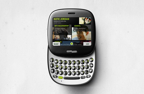 MICROSOFT KIN: Là mẫu điện thoại di động có thời gian tồn tại khá ngắn ngủi của Microsoft (ngừng bán sau 2 tháng ra mắt), gồm KIN ONE và KIN TWO đều được trang bị bàn phím QWERTY, chip xử lý Nvidia Tegra 600 MHz, 256 MB DDR RAM và màn hình lần lượt là 2.6 inch (320 x 240 pixel) và 3.4 inch (480 x 320 pixel).