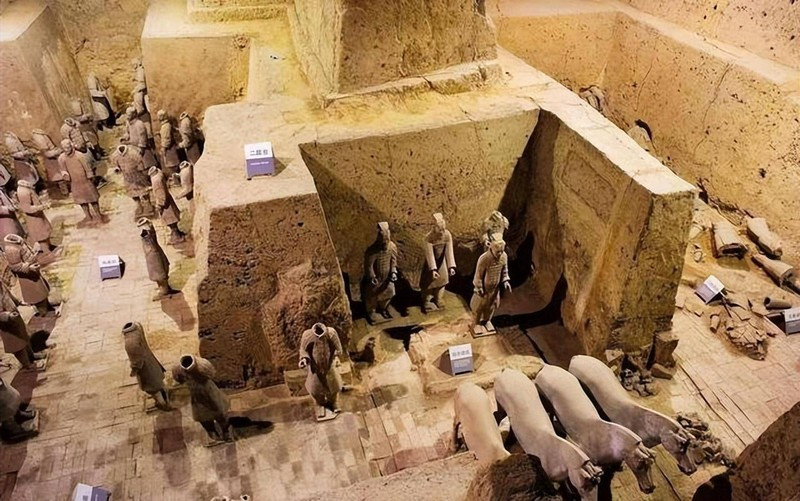 Tại sao cây cối trên lăng mộ Tần Thủy Hoàng có thể nở hoa? - Hình 2 Tai sao cay coi tren lang mo Tan Thuy Hoang co the no hoa?-Hinh-2