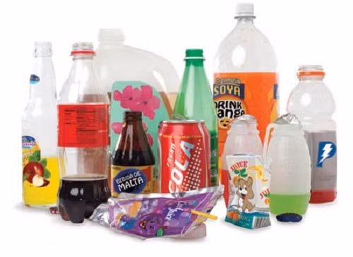 Các chất làm ngọt nhân tạo, hoặc đường hóa học trong đồ uống có ga, bánh kẹo không rõ xuất xứ cũng là nguyên nhân khiến các bệnh ung thư gia tăng.