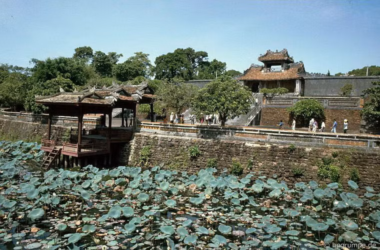 Lăng Tự Đức - vị vua thứ 4 của triều đình Huế.