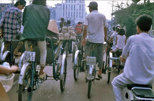 Sẵn sàng nhận nhiệm vụ chở khách hoặc hàng hóa.