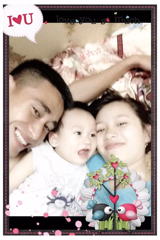 Được biết cách ăn mừng của Minh Tuấn như nói rằng anh muốn dành tặng pha làm bàn đó cho bà xã Hồng Vân đang mang bầu đứa con thứ 2 của anh, đang theo dõi anh thi đấu qua truyền hình.