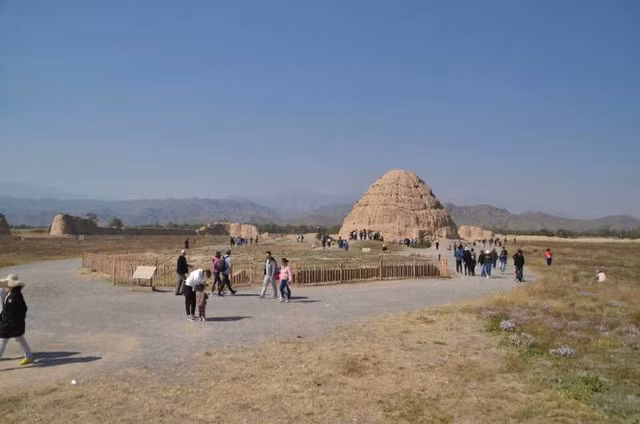Lang mo 1000 nam: “Chim khong dam dau, co khong the moc“-Hinh-4