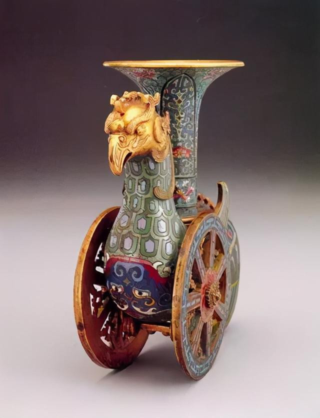 Tai sao noi Tuong Gioi Thach la tay choi do co khet tieng?-Hinh-6