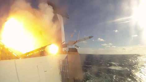 Tên lửa chống tàu Exocet MM40 Block III rời bệ phóng.