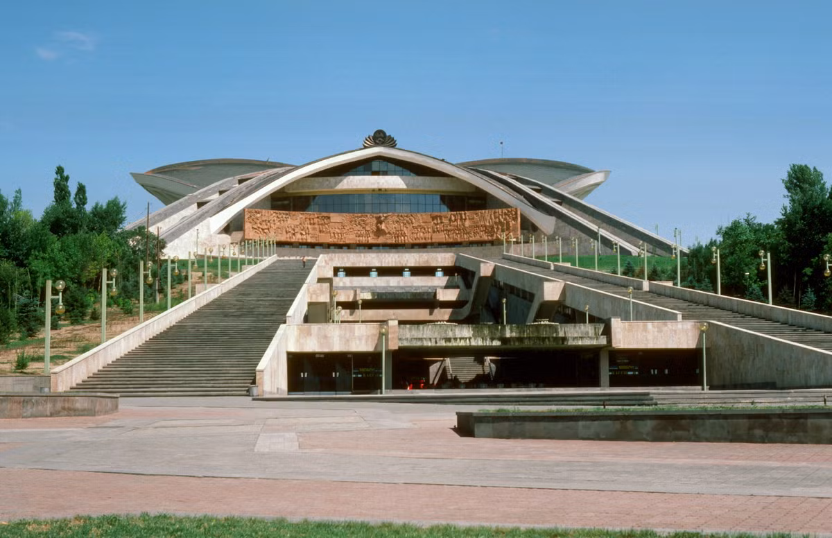 Sân vận động Yerevan.