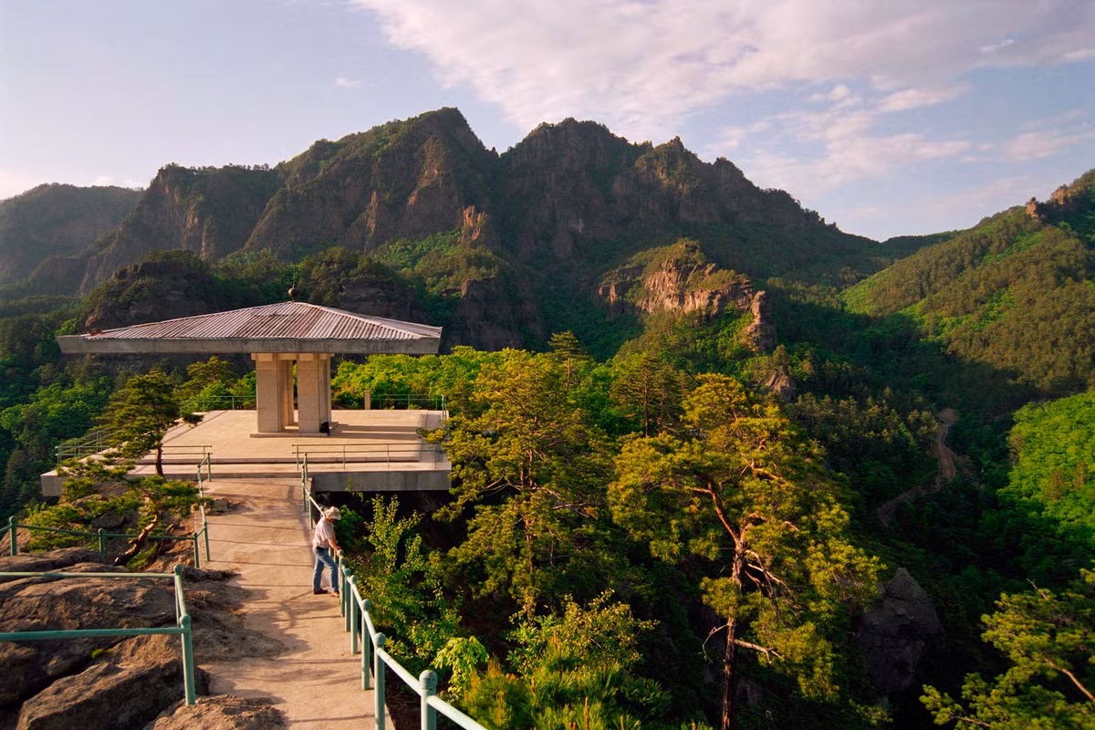 Khu du lịch núi Chilbo ở tỉnh Hamgyong Bắc.