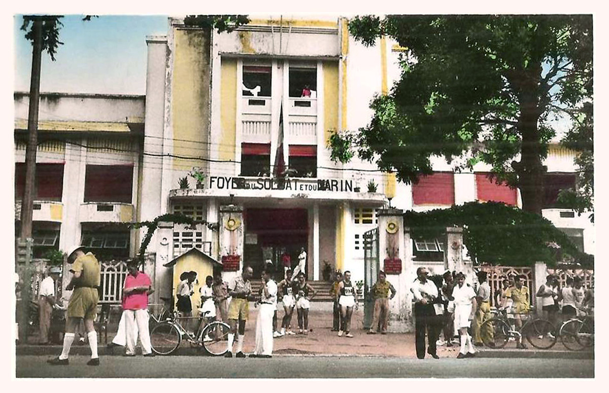 Tòa nhà Câu lạc bộ Hải Quân Pháp, nay là Bảo tàng Chiến dịch Hồ Chí Minh, số 2 Lê Duẩn.